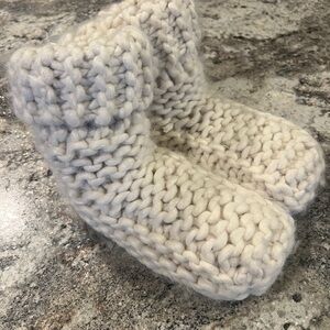 Lemon Cozy Knit Slippers - Off-white/Cream